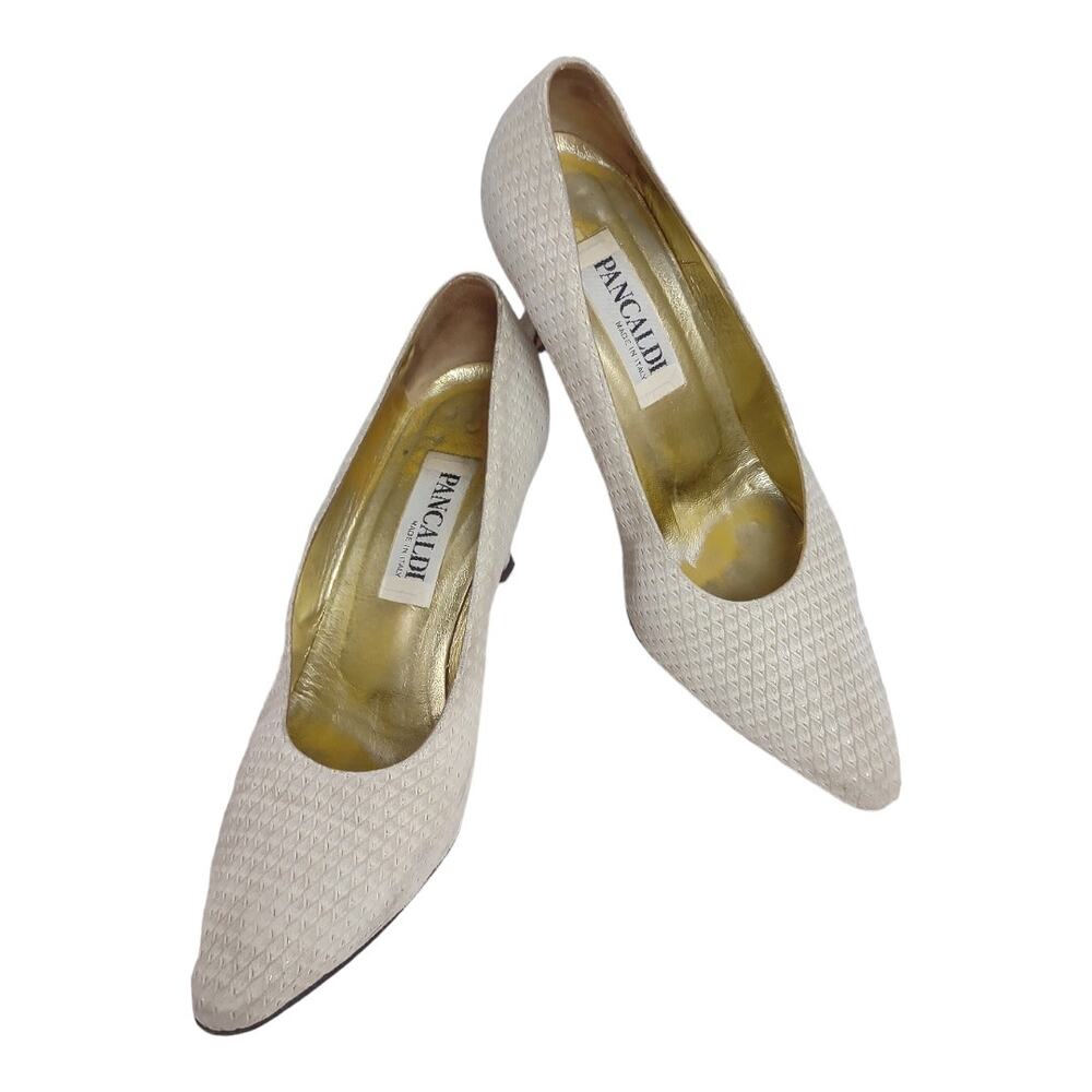 PANCALDI Cream Textured Suede Pumps Size 8.5B Classic Dressy Retro Workwear